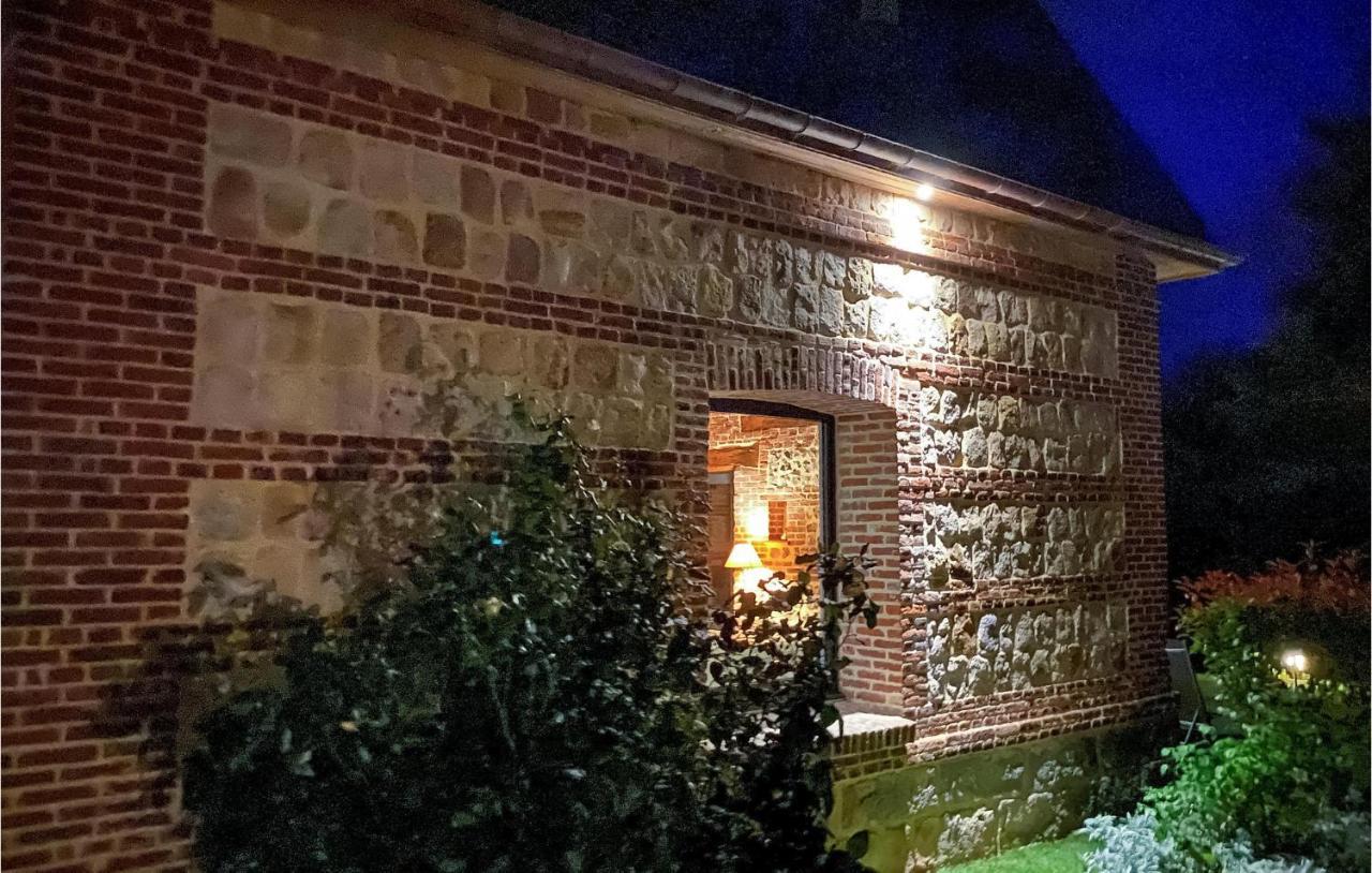Stunning Home In Paluel With Wifi エクステリア 写真