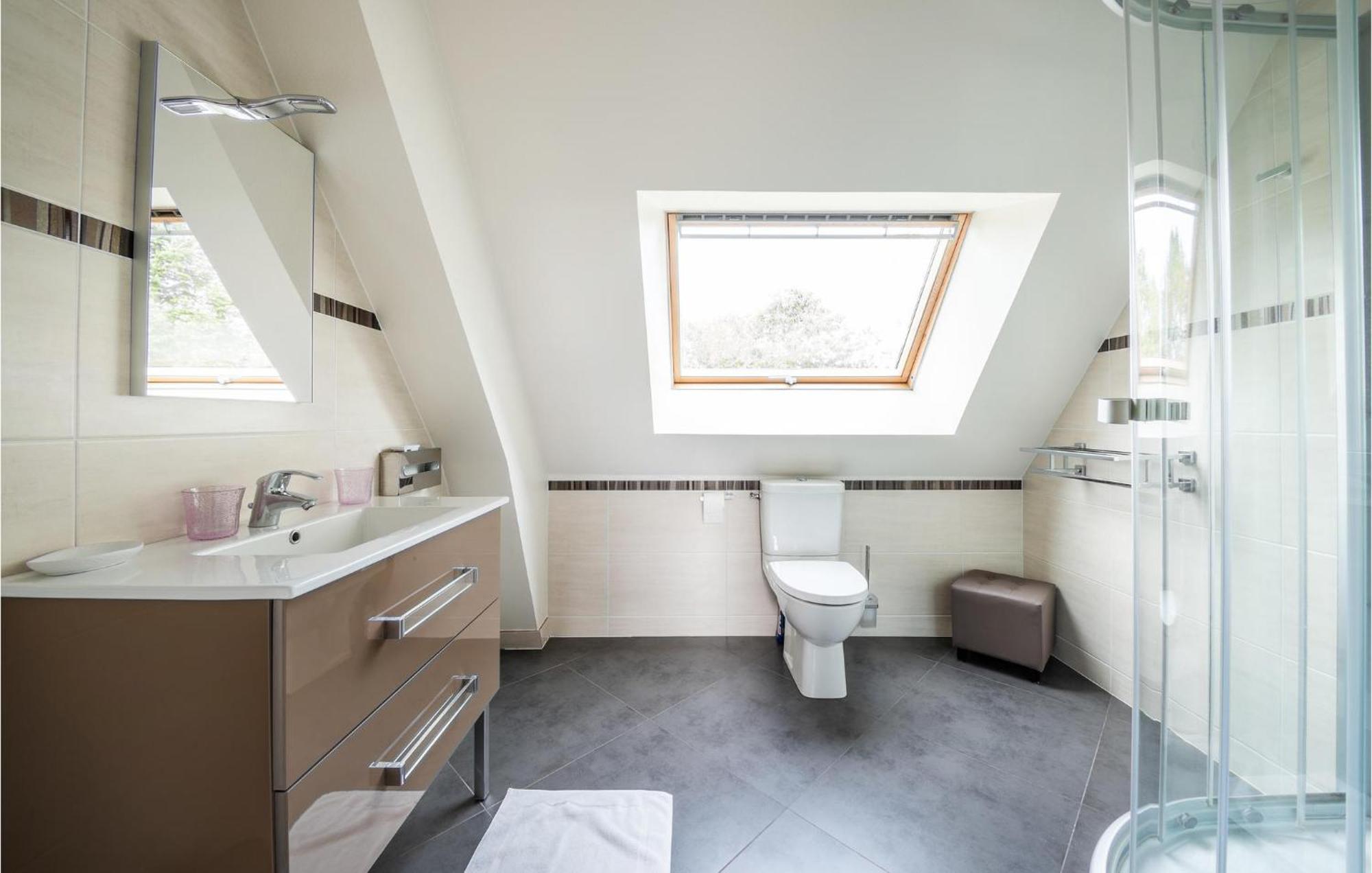 Stunning Home In Paluel With Wifi エクステリア 写真